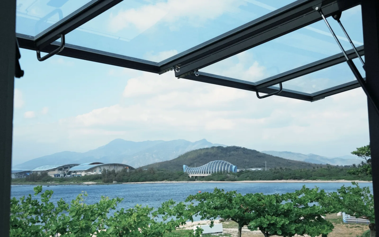 後灣海岸與海生館景觀